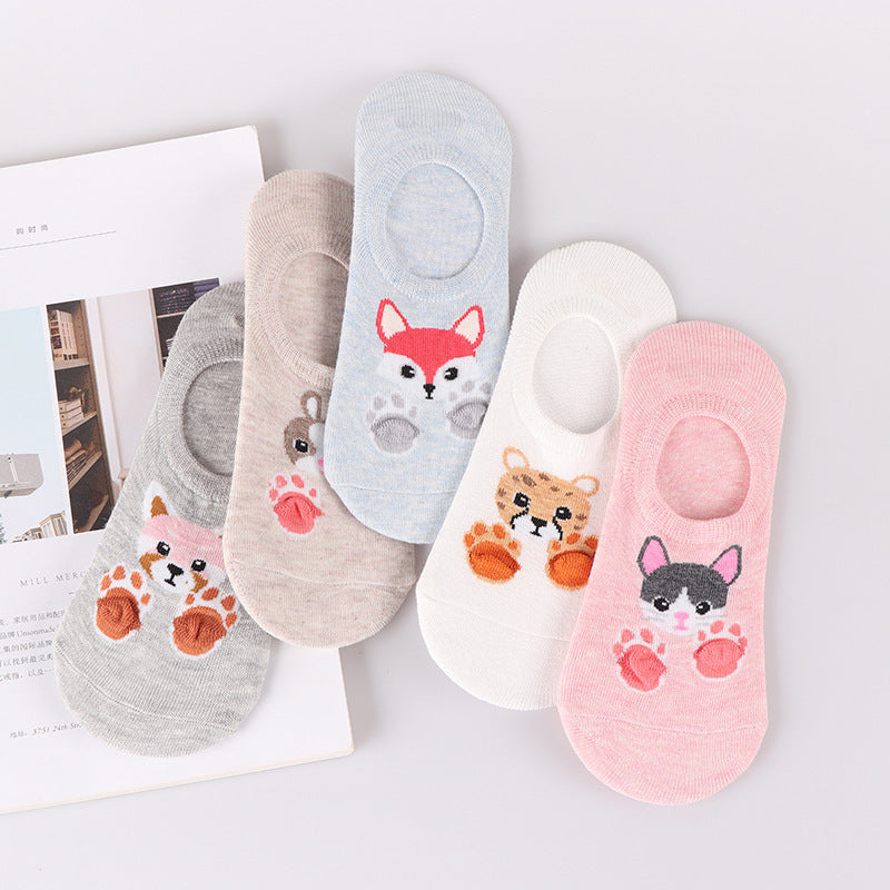 Women's Fashionable Three-dimensional Footprint Invisible Socks