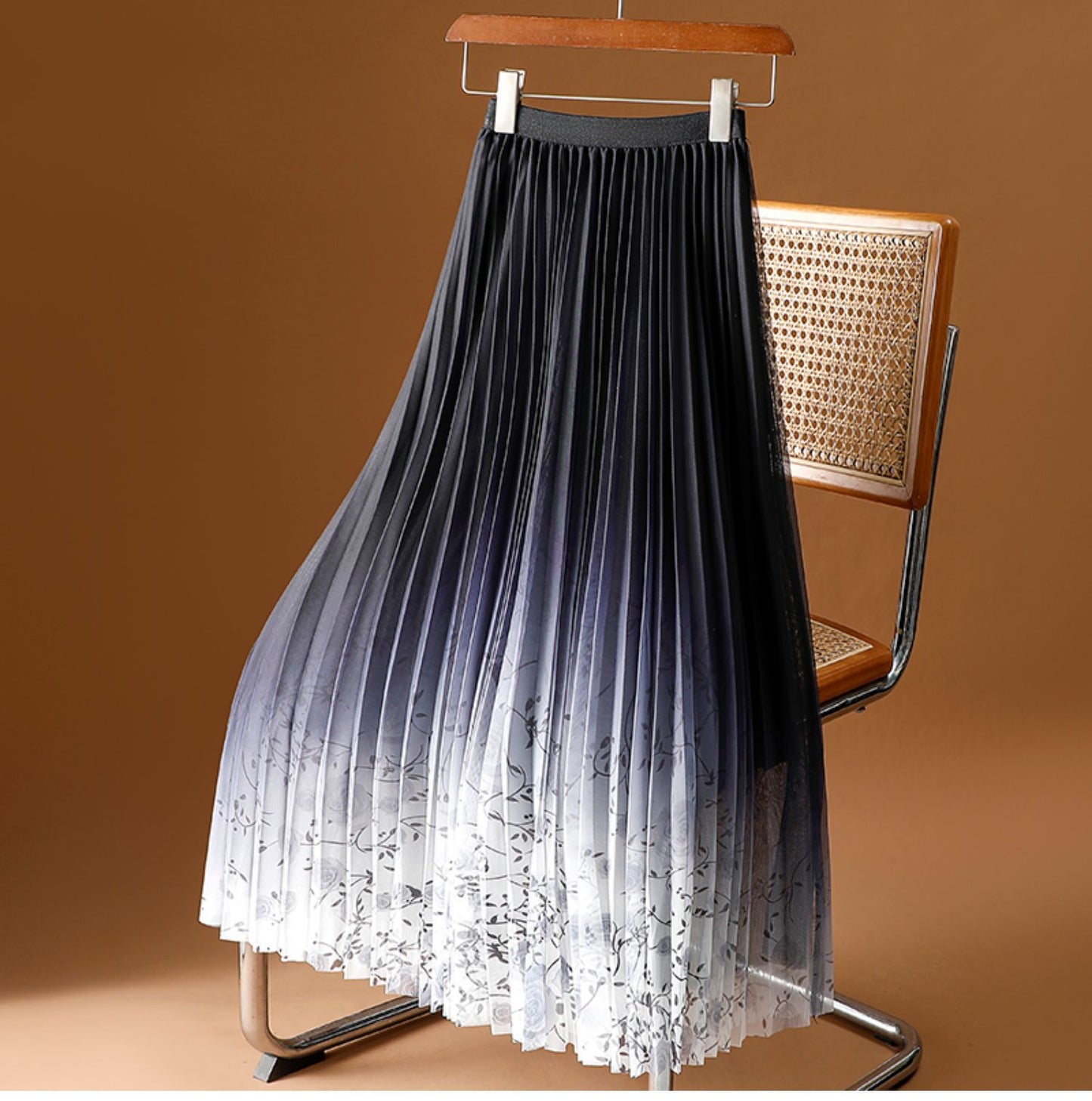 New Floral Chiffon Skirt Mid-length Flowing And Pleated