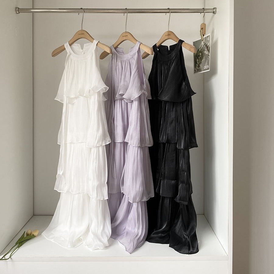 Sweet Halter-neck Cake Dress A Versatile Figure-flattering One-piece