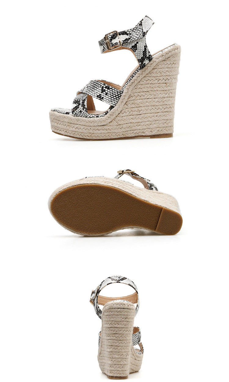 Wild Snake Print Hemp Rope Personality Comfortable Large Size 35-42 Sandals