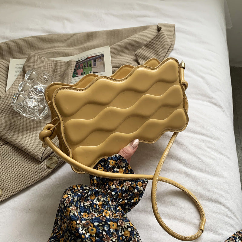 Fashion Simple Pearl One-shoulder Messenger Bag
