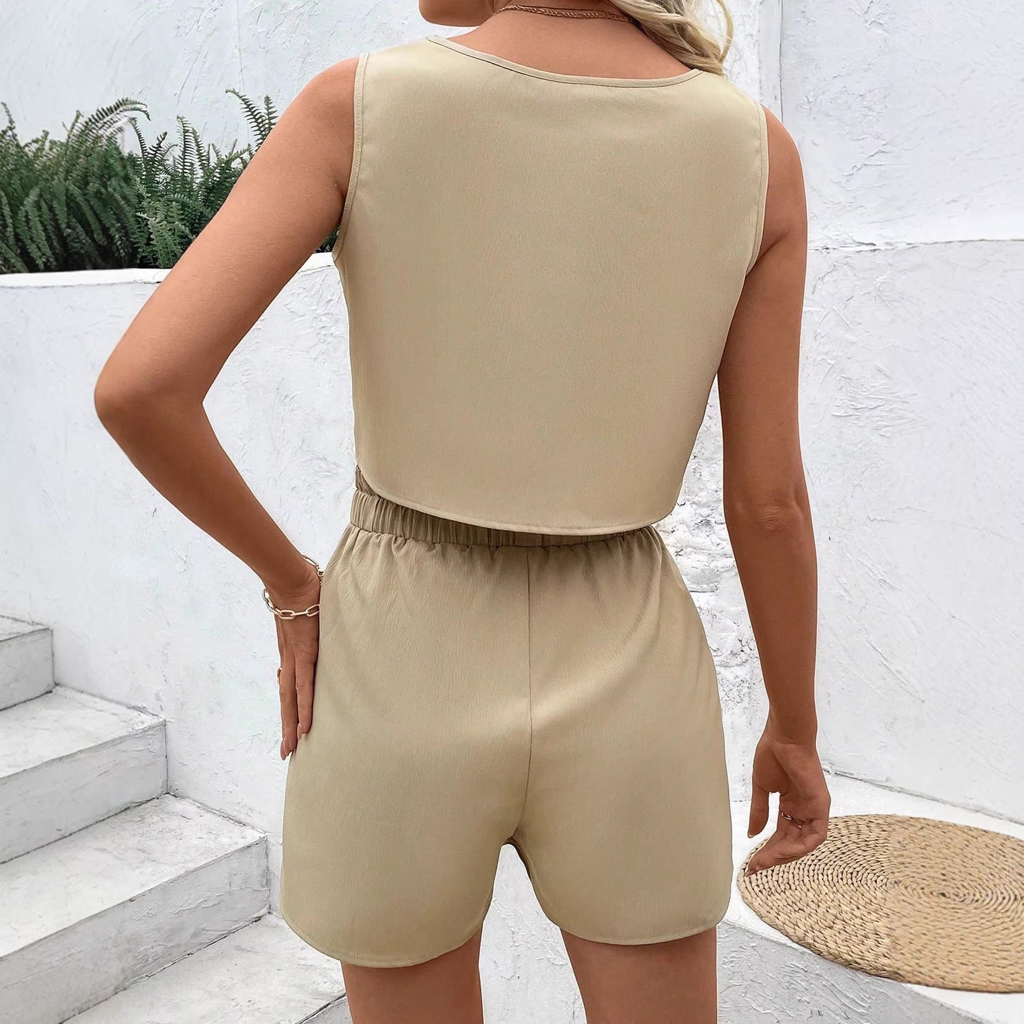 Womens Two-Piece Set Casual Vest And Shorts Retro Beach Vacation Style For The Shore