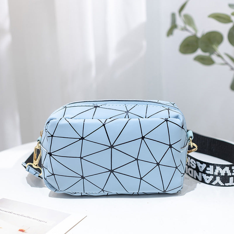 Colorful Radiating Geometric Print New Fashion Letter-Strap Camera Bag