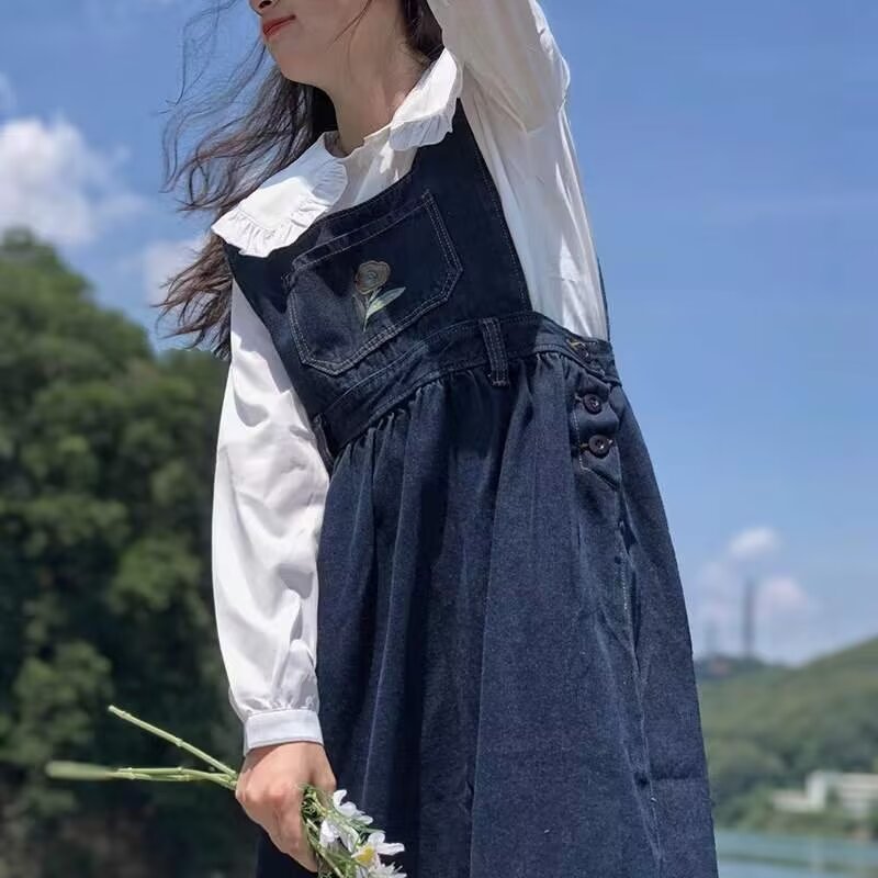 Womens Retro Embroidered Denim Suspender Dress