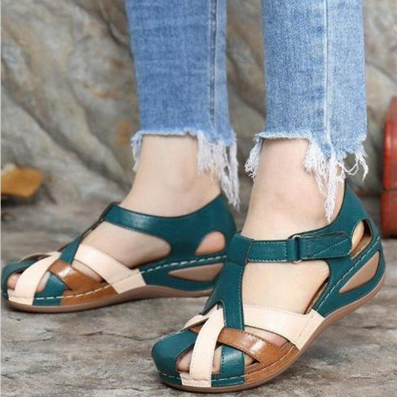 Wedge Heel Ladies Color Matching Car Stitching Retro Hollow Hole Shoes Large Size Shoes