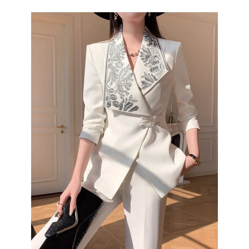 Chinese-style Womens Set With Exquisite Embroidery