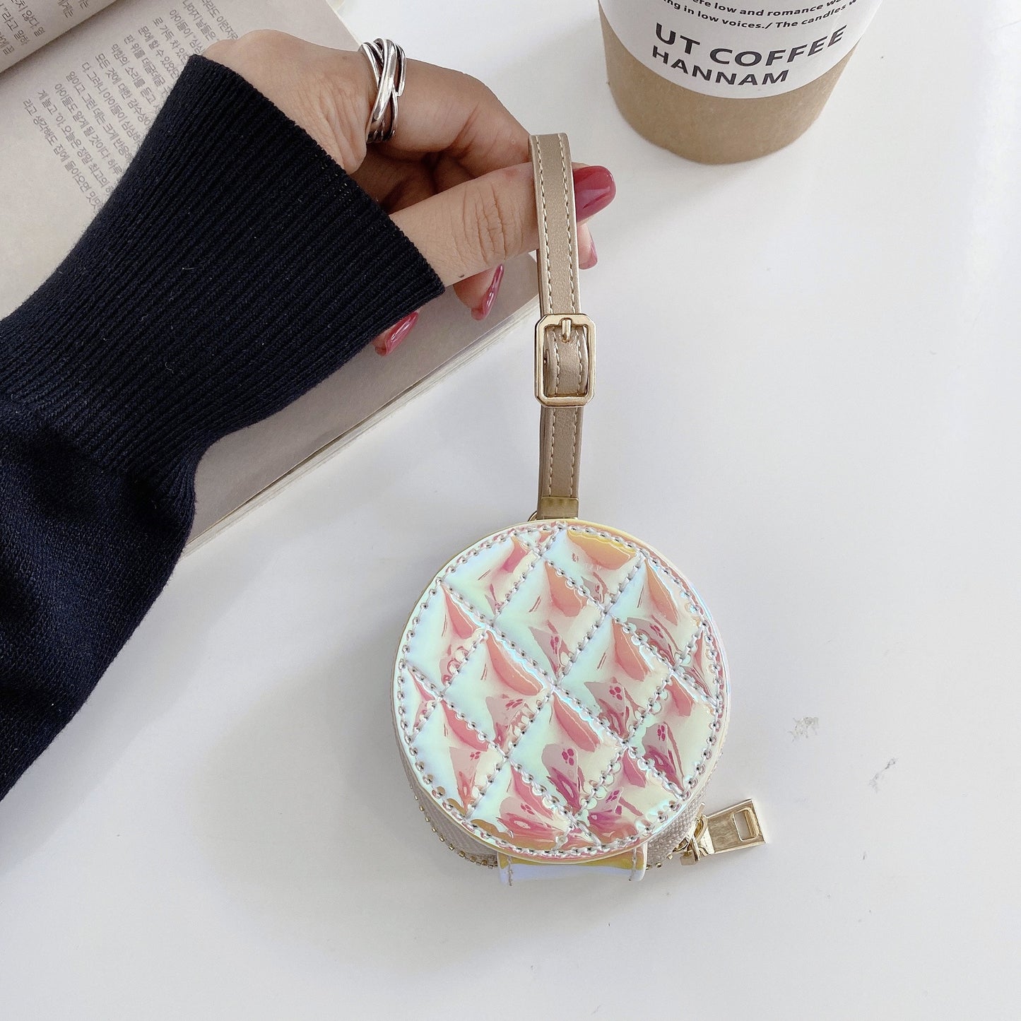 Bluetooth Headset Protection Laser Diamond Embroidery Zipper Leather Case