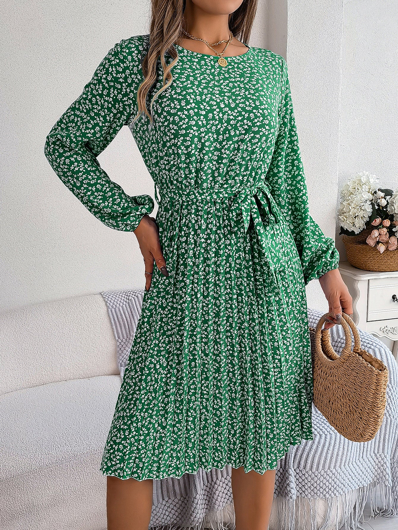 Women's Casual Long Sleeve Floral Flared Pleated Skirt