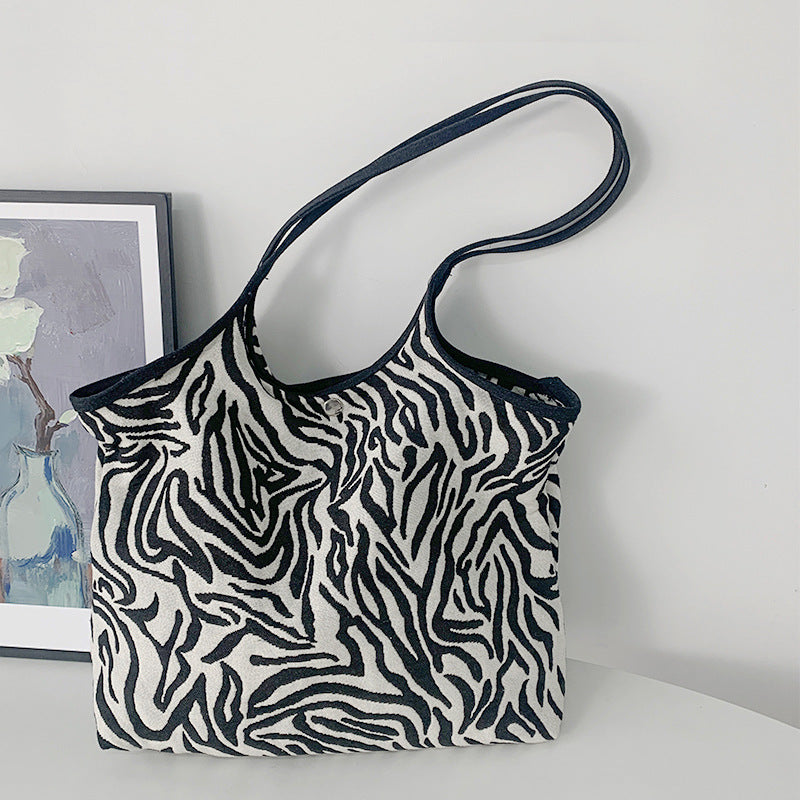 Women's Fashion Large Capacity Undershirt Zebra Print Canvas Bag