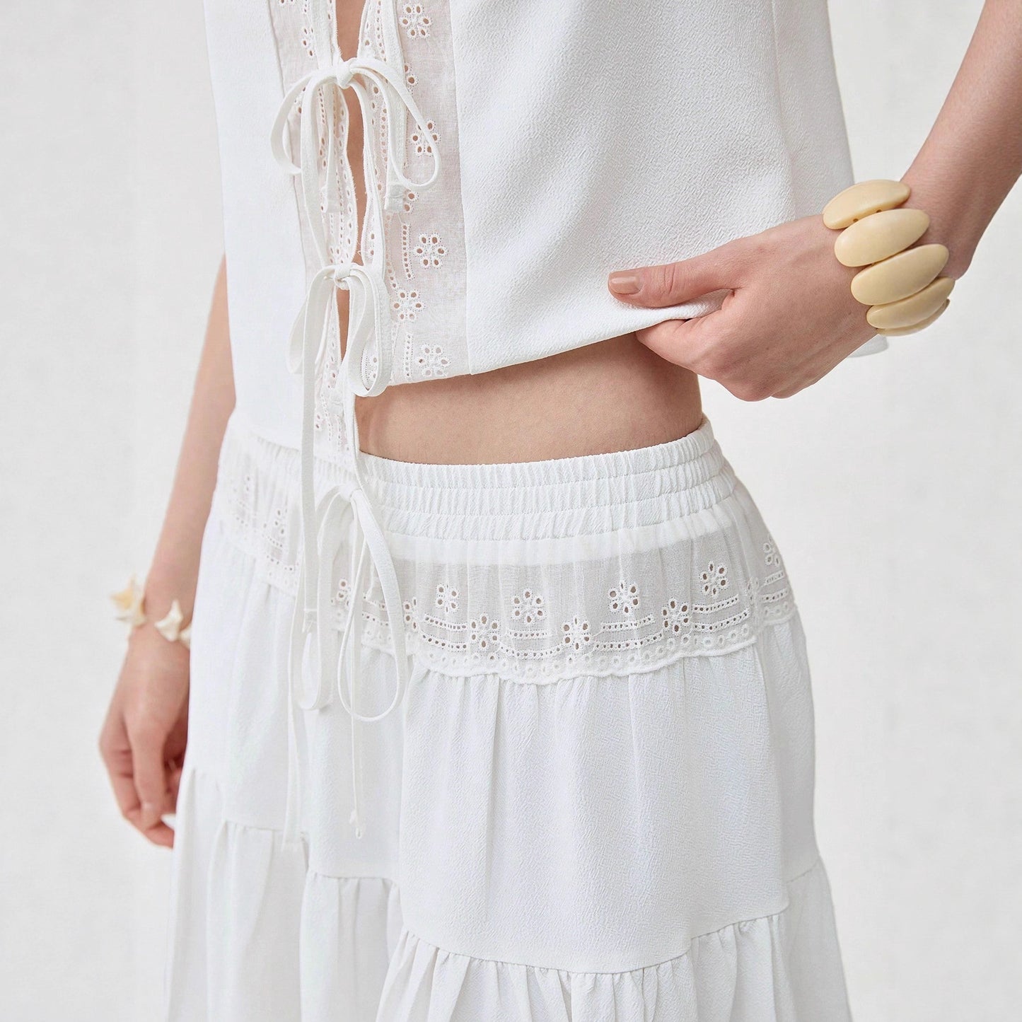 Stylish And Minimalist Womens Short Sleeve Top