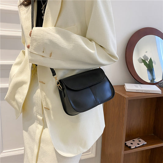 Simple And Versatile High-end Sense Of Armpit Small Square Bag
