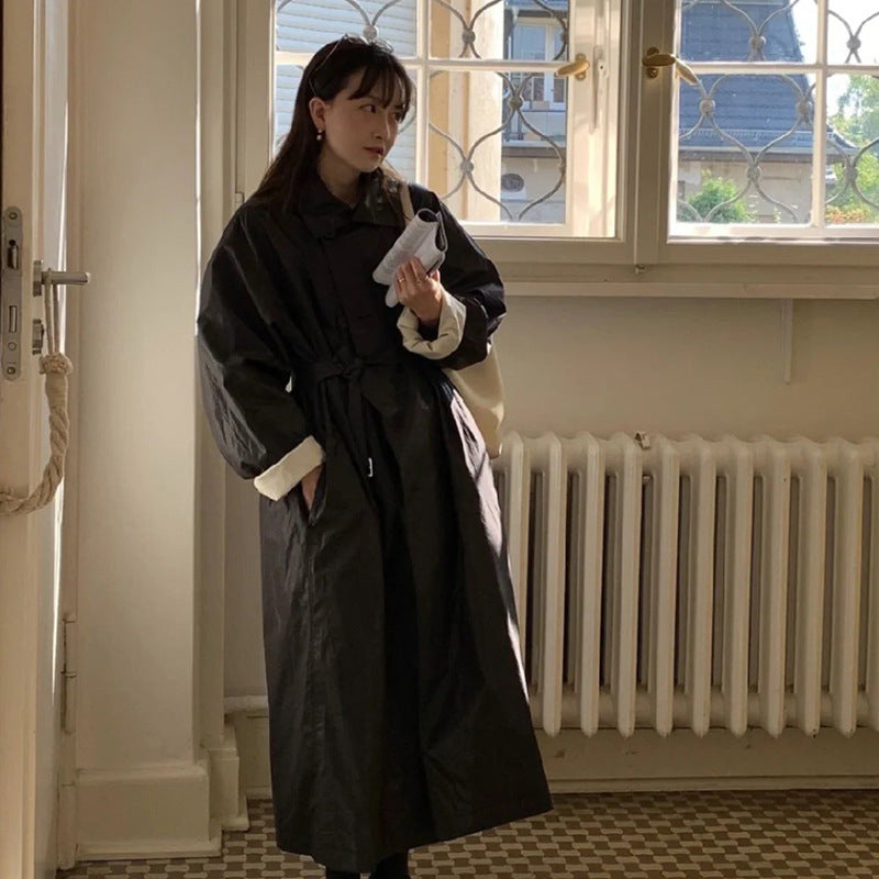 Retro Commuter's All-matching Profile Slimming Lace-up Trench Coat