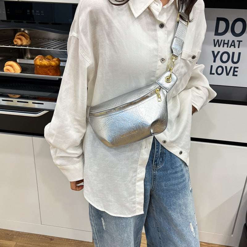 Stylish Casual Shoulder Bag With A Wide Strap For Crossbody Wear