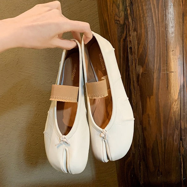 New Fashionable Shallow Mouth Soft Bottom Sheepskin Flat Split Toe Pumps