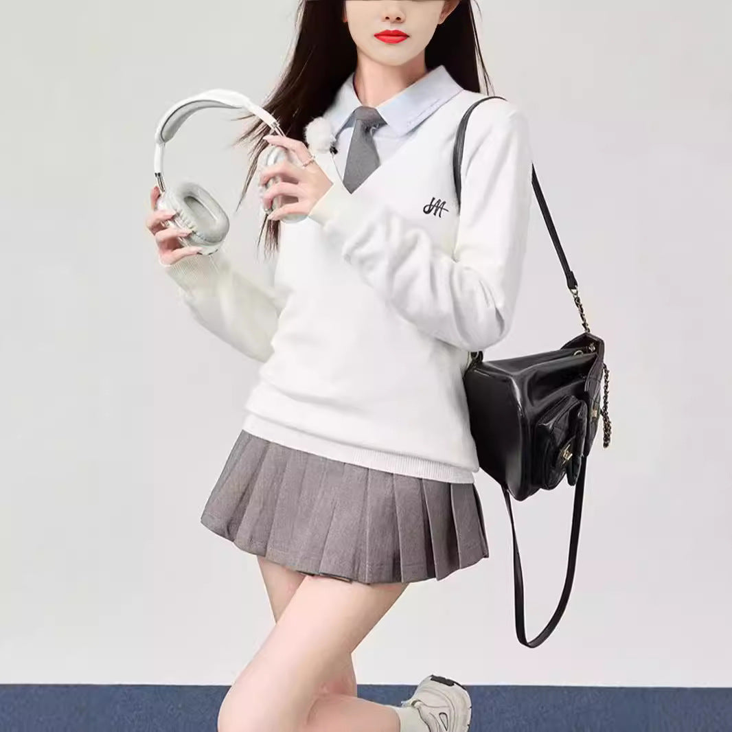 New Solid Color And V-neck Top College Style Slim Fit Sweater
