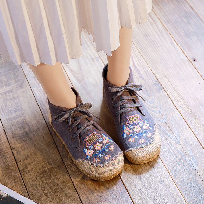 Women's Ethnic Style Embroidered Shoes Non-slip Flat Shoes