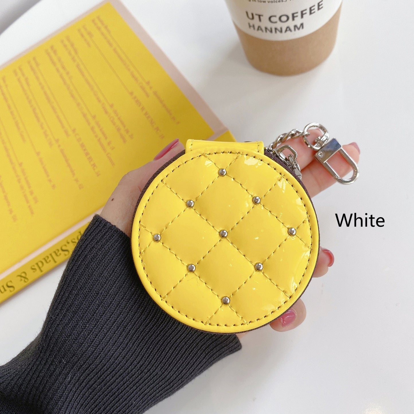 Bluetooth Earphone Protective Case Rivet Rhombus Chain Leather Case