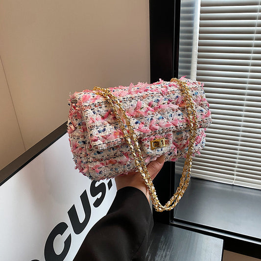 Trendy Skuldertaske som matcher alt