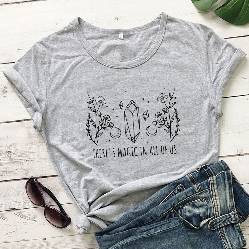 THERE'S MAGIC IN ALL OF US New Women's Short-sleeved T-shirt