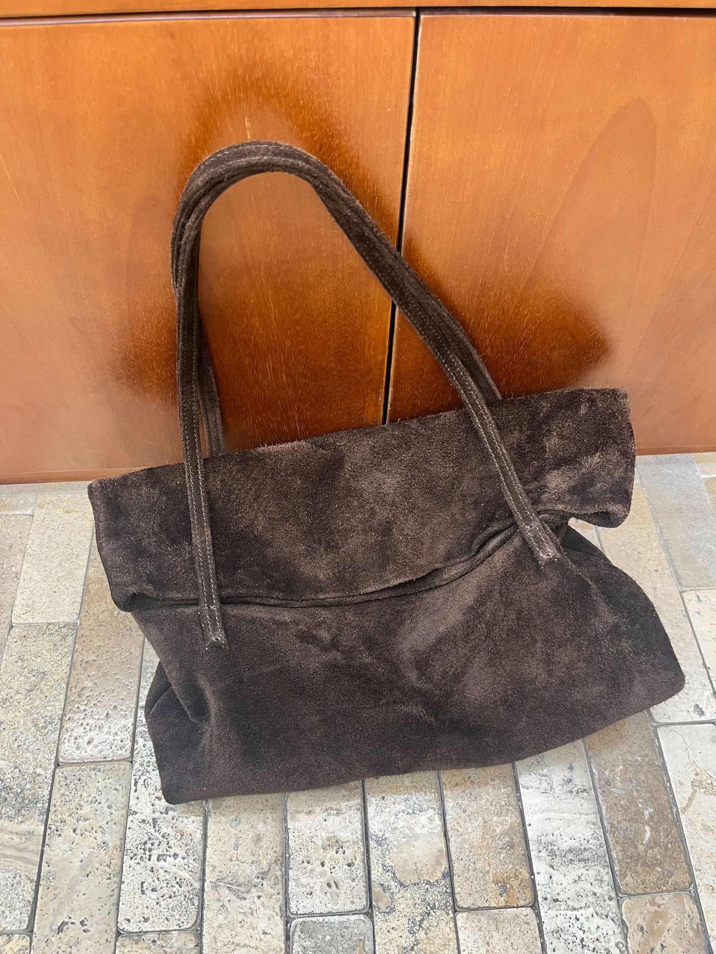 Relaxed Commuter Suede-fleece Bag With A Large Capacity