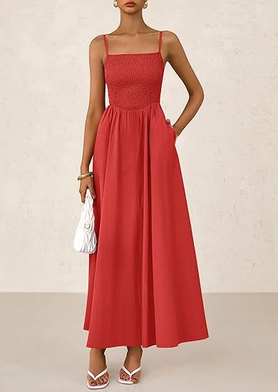 Ruched Tank Top With Thin Straps And A Pocketed Dress