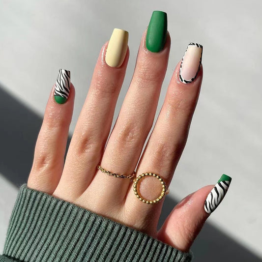 Women's Fashion Green Edge French Black Striped Wear Nail