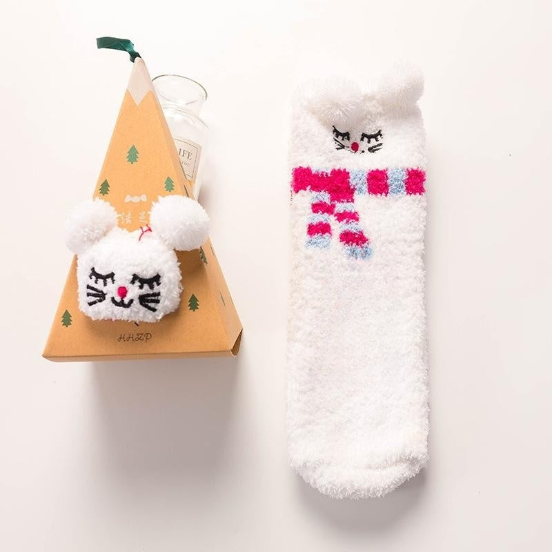 Coral Fleece Tube Winter Thickened Women's Christmas Stockings Cute Cartoon Maternity Socks