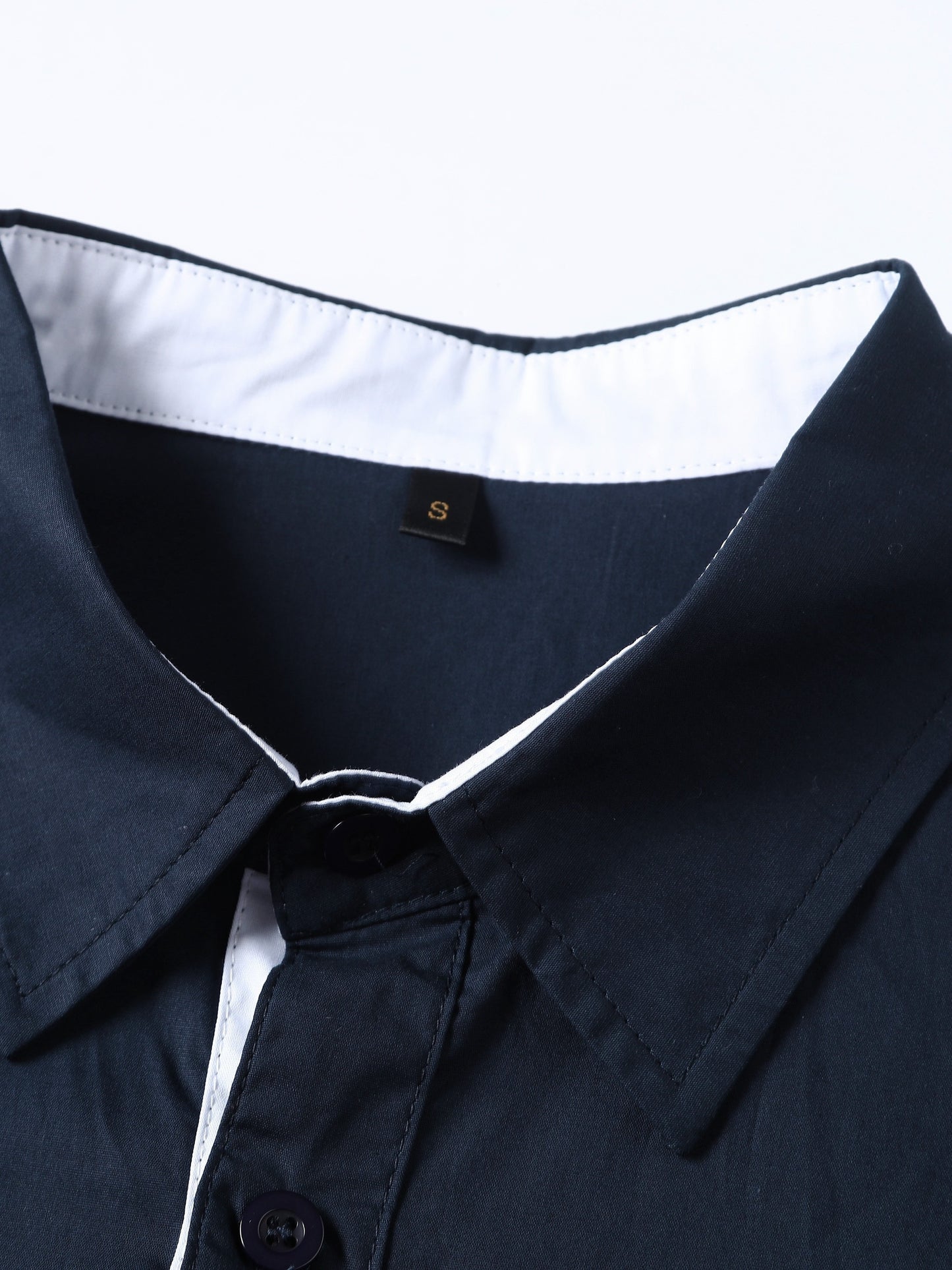 Cool And Casual Long-sleeved Shirt In Contrasting Colors For A Teenage Man