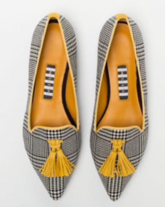 Women's Low-cut Pointed-toe Colorblock Tassel Flat Shoes