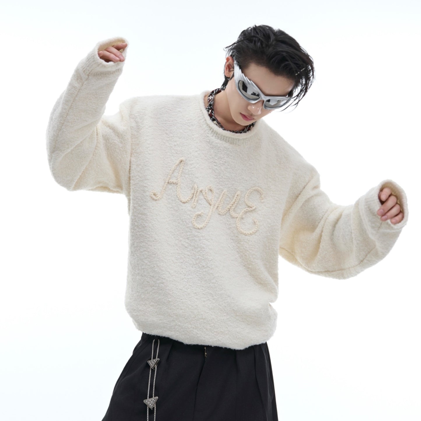 Autumn And Winter Niche Plush Stereo Embroidered Sweater