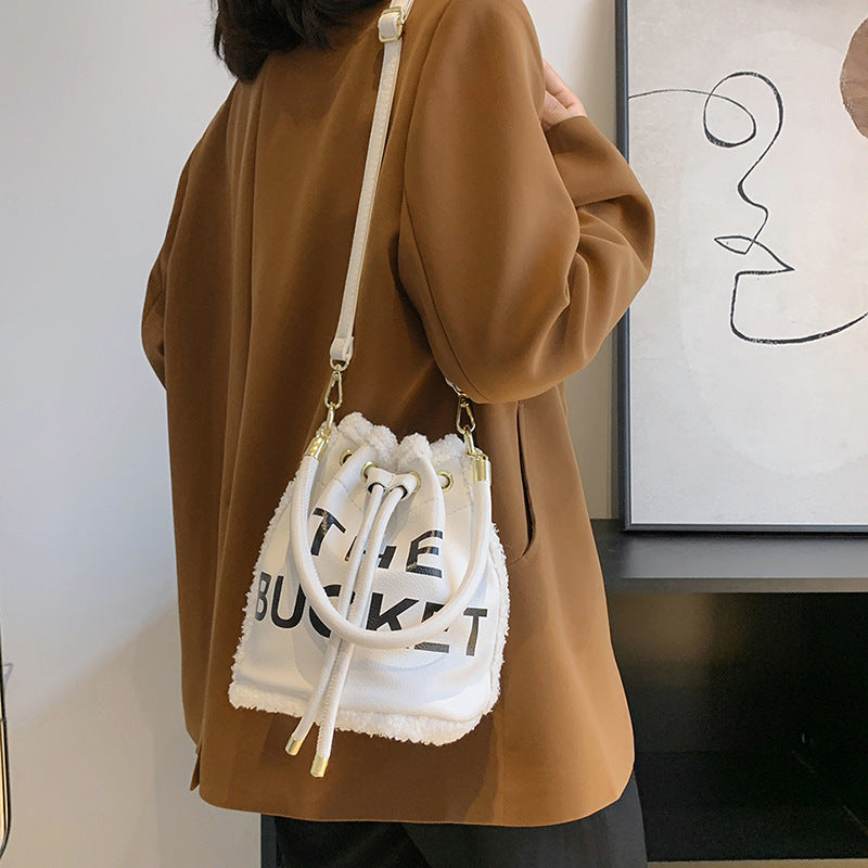 BucketLamb Wool Alphabet Portable Cross-body Bucket Bag