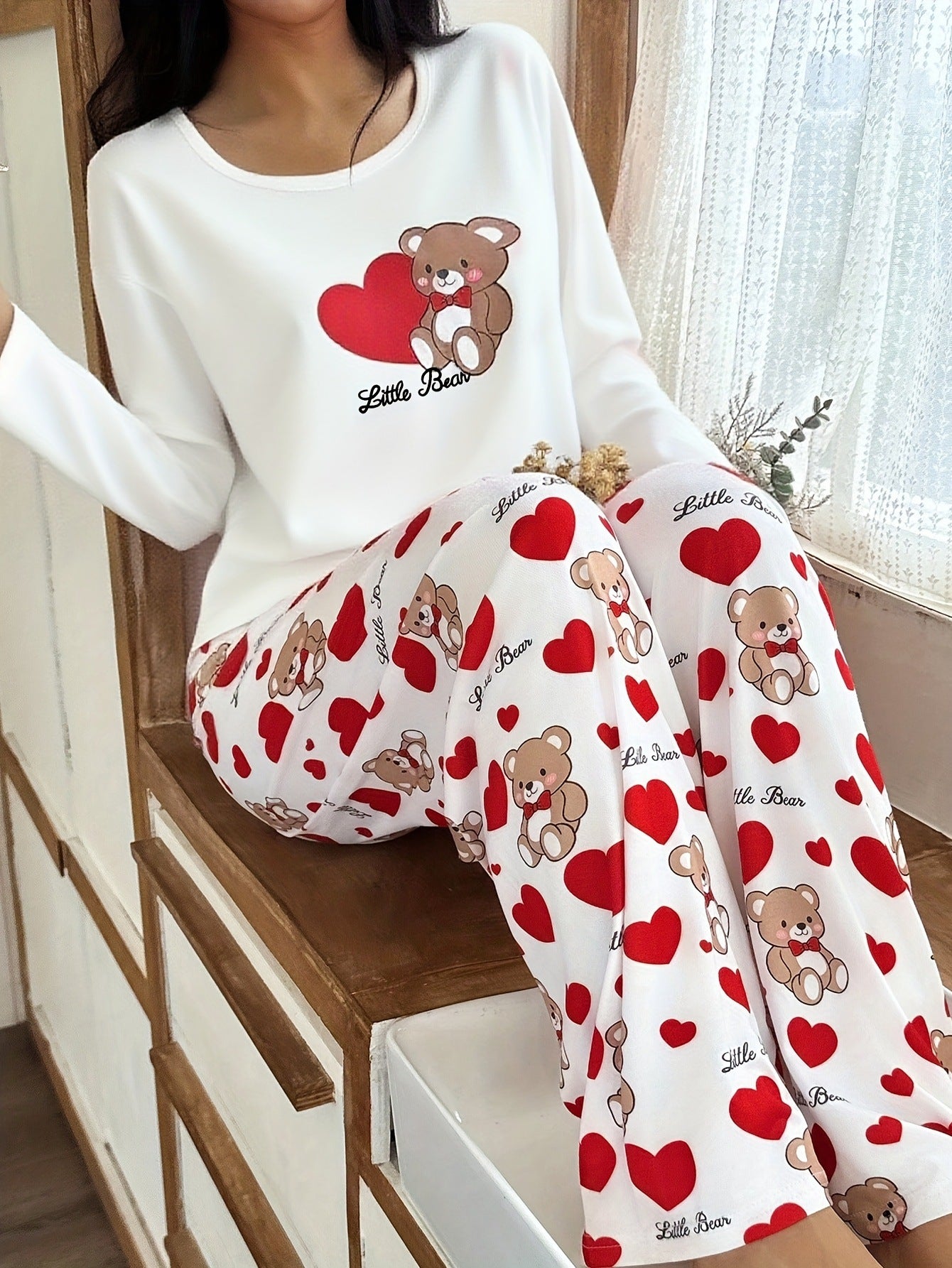 Womens Crew-Neck Bear And Heart Print Long-Sleeve Pajama Set With Long Pants
