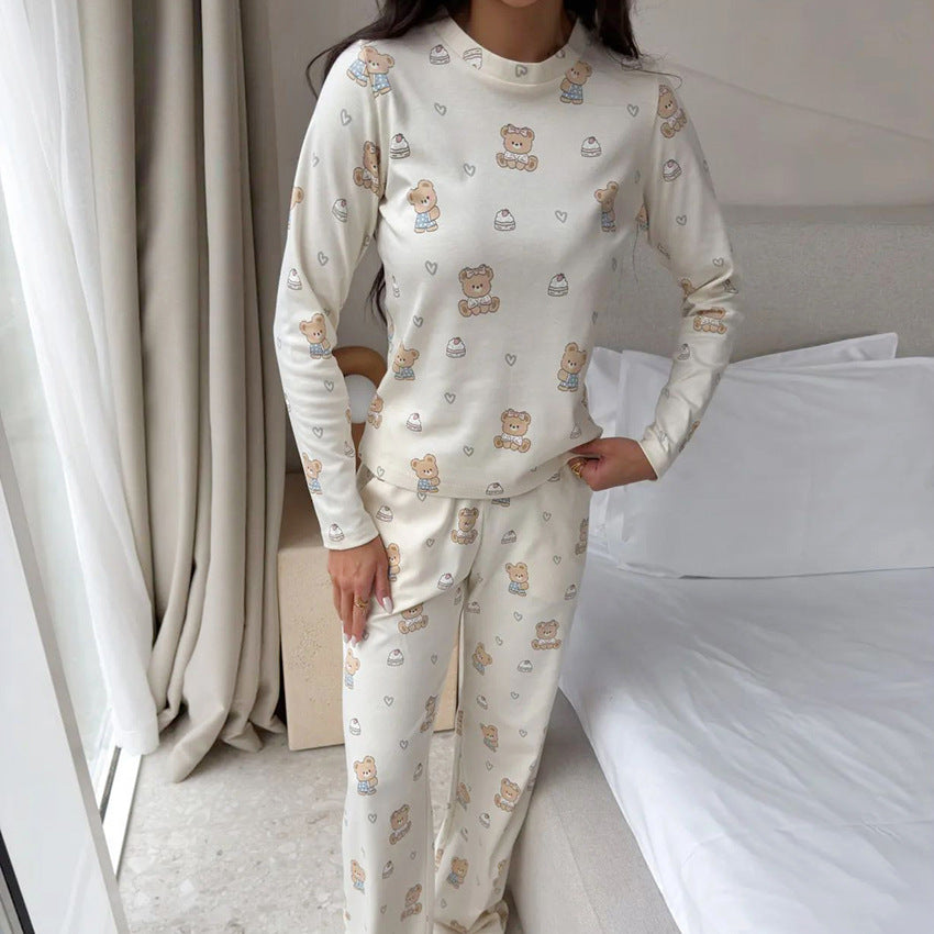 Fashionable Pajama Set With Bear Print Long-Sleeve Top And Long Pants