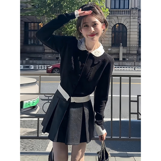 Youthful-Looking Sweater And Pleated Skirt Set That Flatters Your Figure