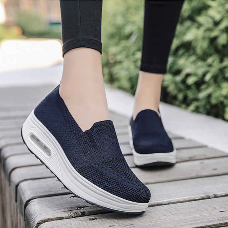 Mesh Air Cushion Gåsko til Damer Med Tykke Såler