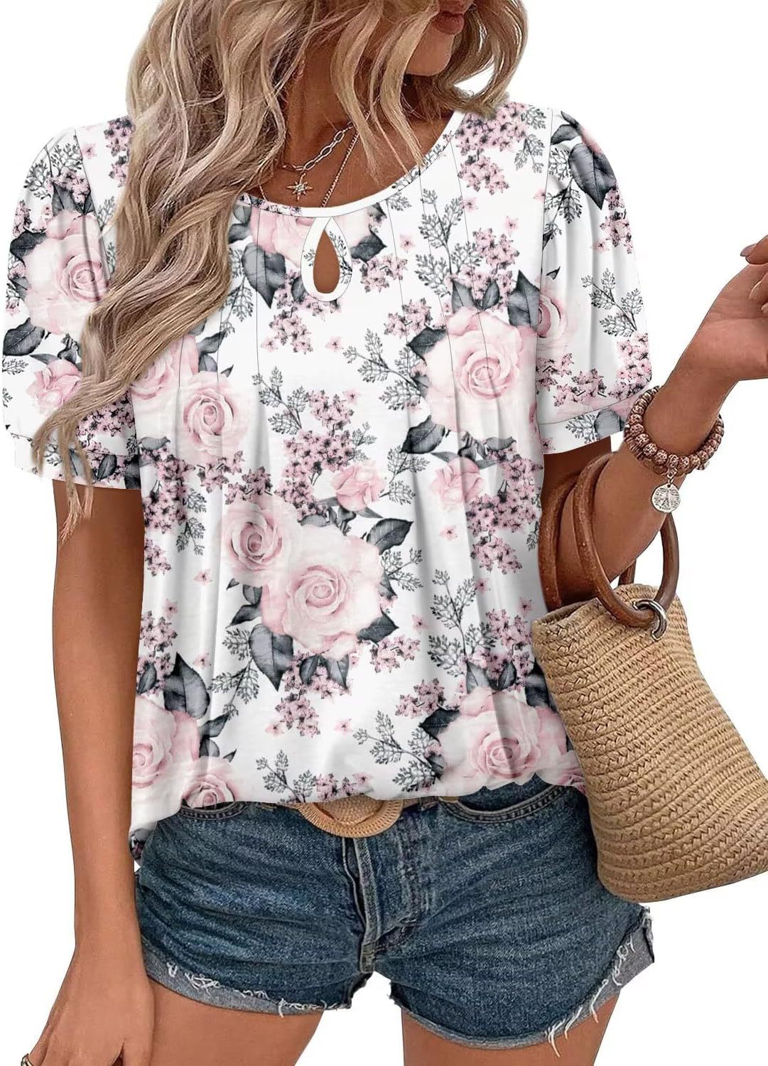 Rundhalset T-shirt til kvinder med blomsterprint