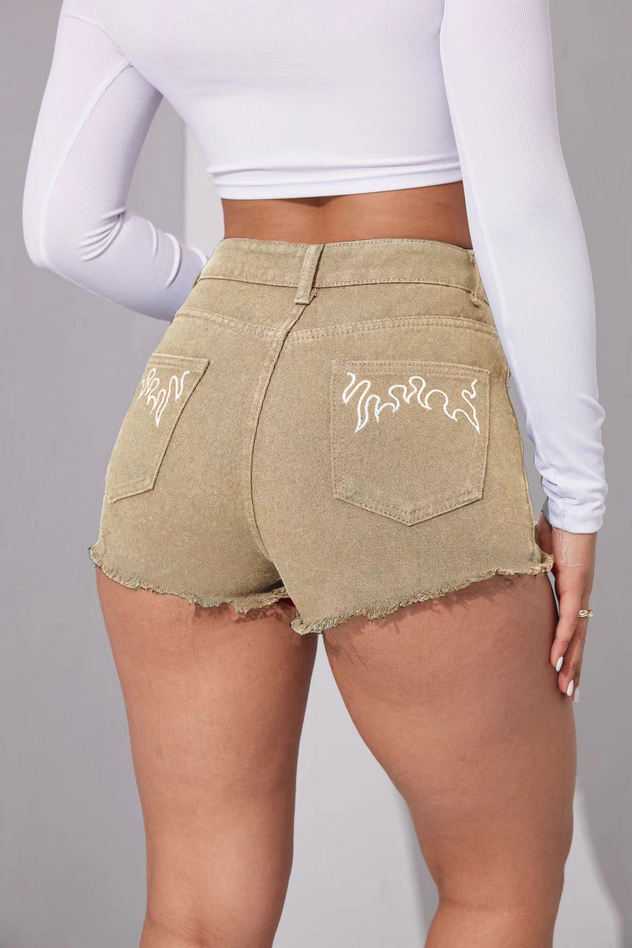 Stylish Non-Stretch Mid-Waist Embroidered Denim Shorts For Women