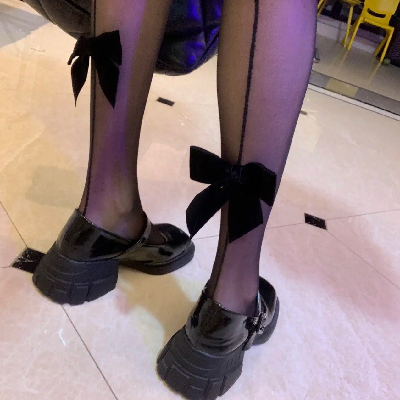 Womens Shaping Stockings With A Large BowBlack Thread Freely Cutable Straight Shrimp Lines And SnagResistant Design