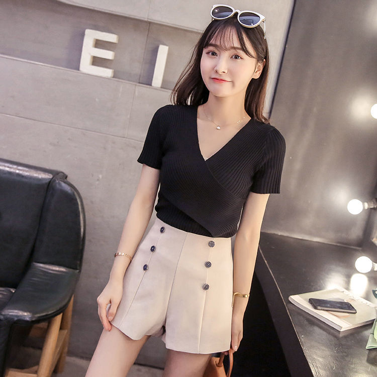 Short Sleeve Knitted V Neck Bottoming Shirt