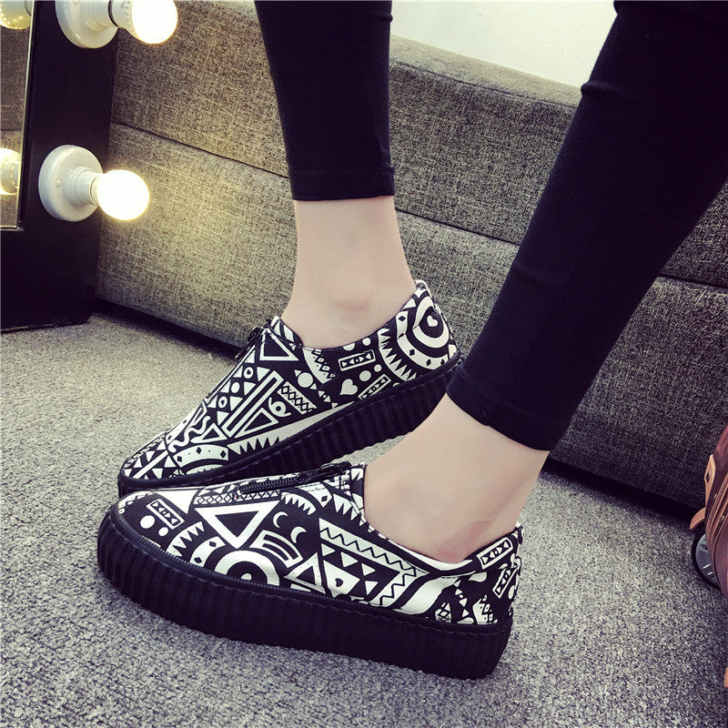 Women's Graffiti Canvas Shoes Fleece-lined Platform Platform Heel Slip-on