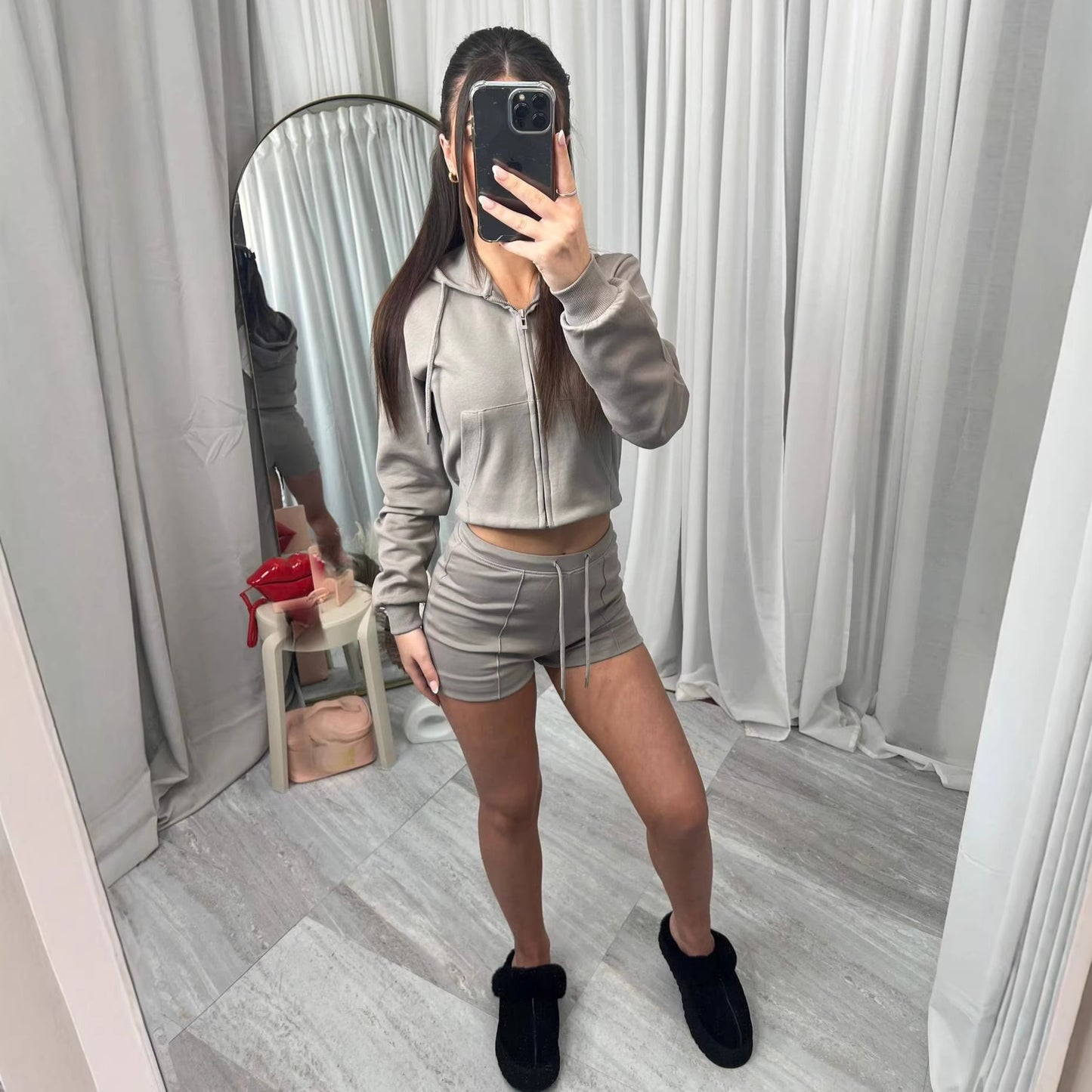 Dame Hættetrøje Oversized Sweatshirt Med Lommer Og Shorts Todelt Sæt