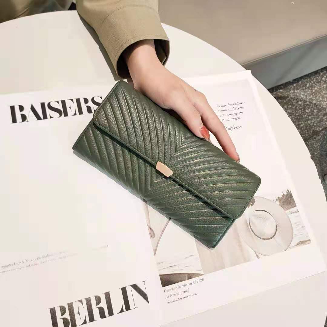 Large-capacity Leather Zipper Two-fold Long Clutch