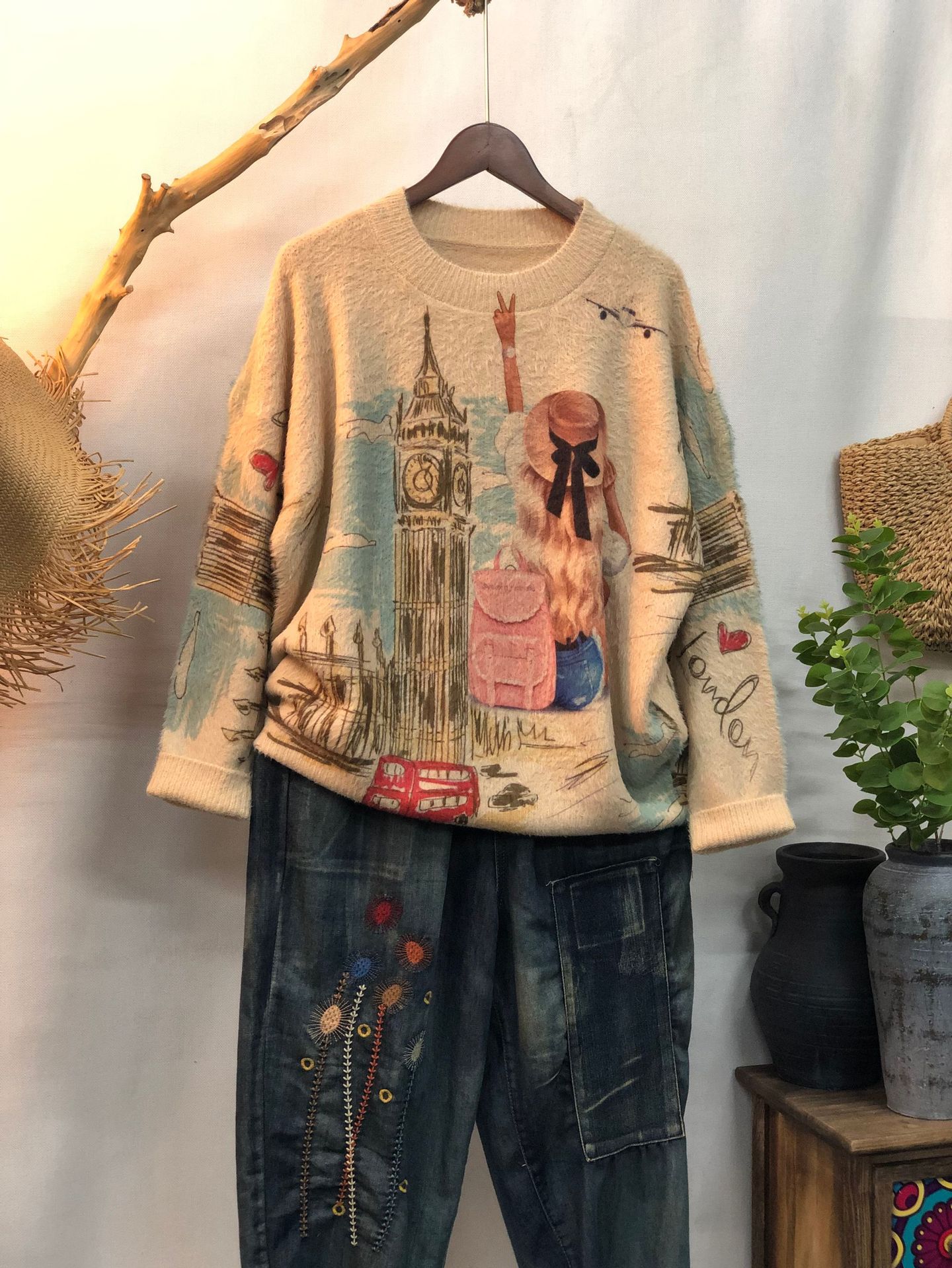 New Women's Loose-fitting Round-neck Sweater For Outerwear