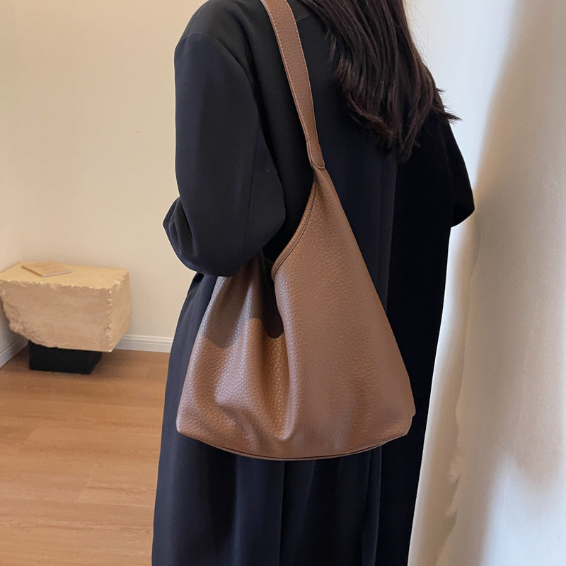 Retro Textured Underarm Women's Fashion Shoulder Bag