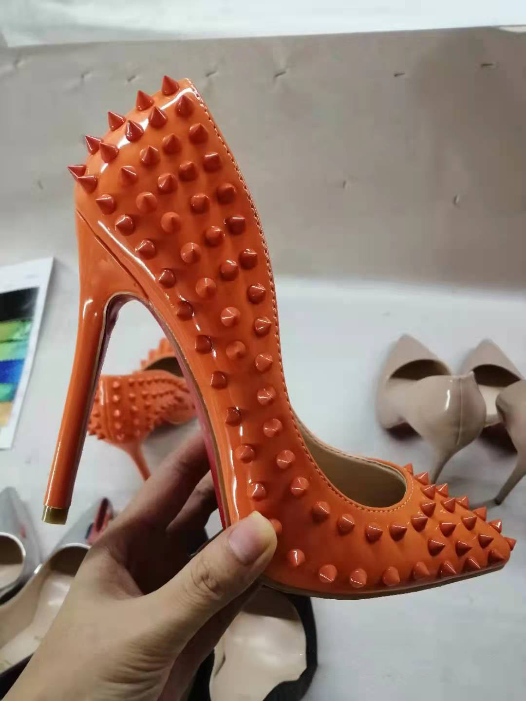 Fashion Women's Rivet Pointed Toe High Heels
