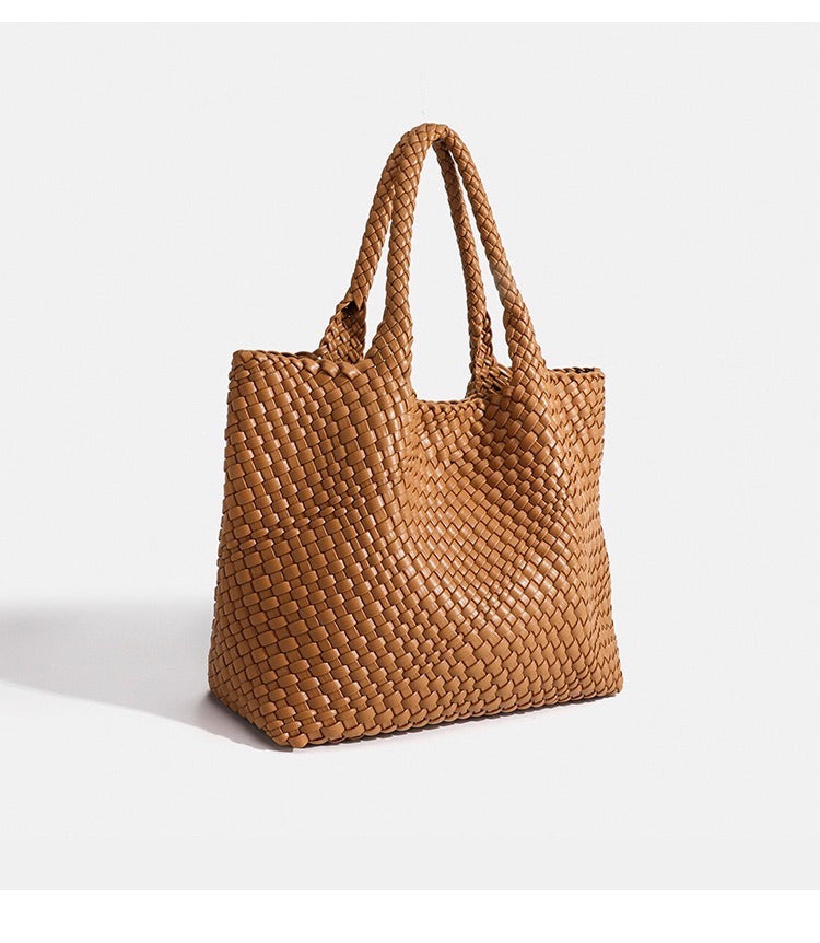 High-end Handwoven High-capacity Stylish Underarm Shoulder Bag