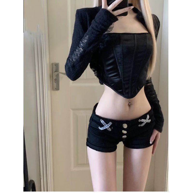 Sexy Slimming Raw-edge Low-rise Shorts That Flatter Your