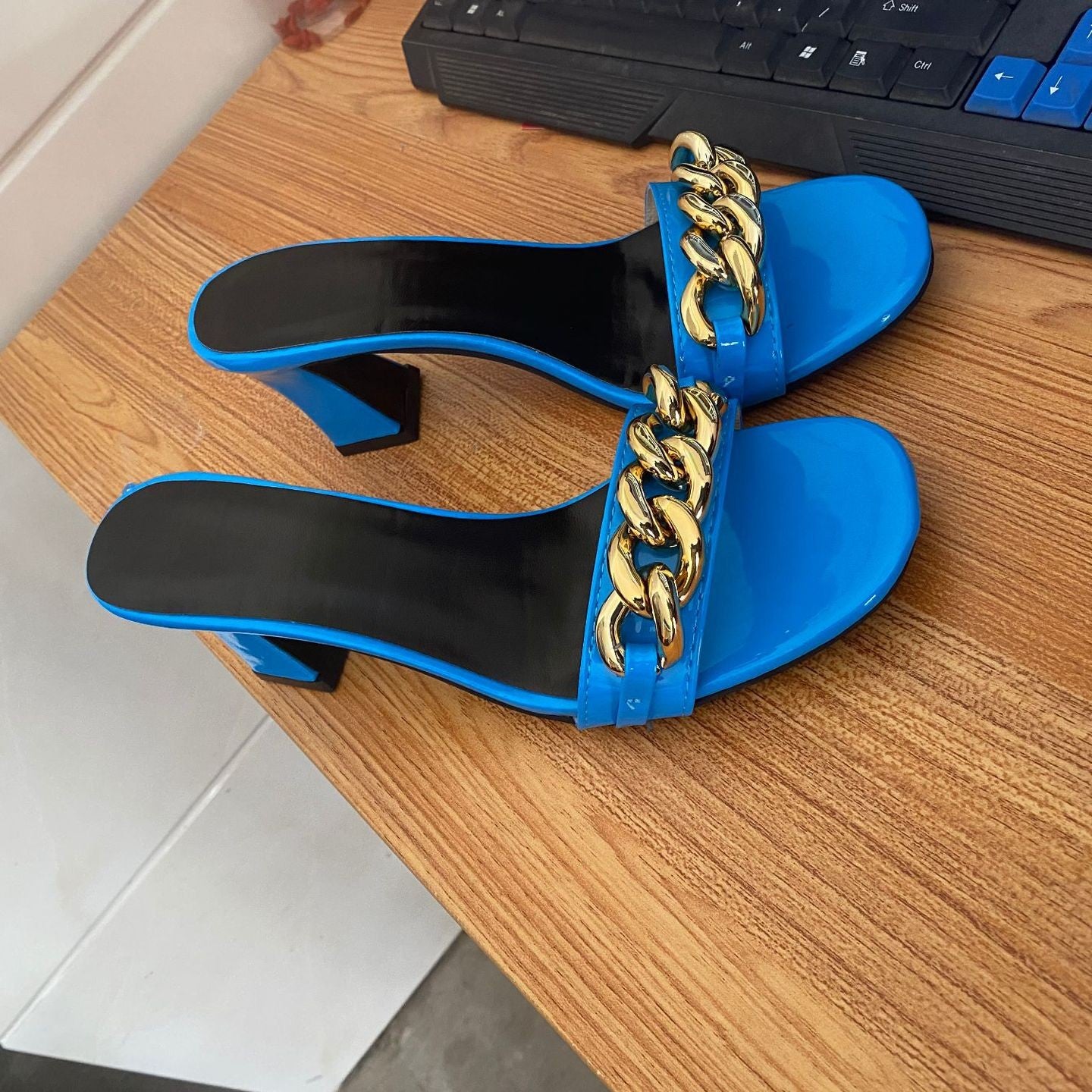 Women's Round Head Thick Heel Fashion Slippers