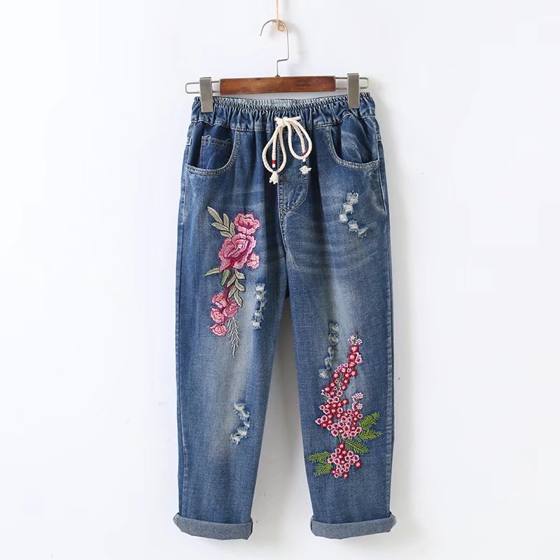 Embroidery Loose All-matching Elastic Waistband Hole Cropped Jeans