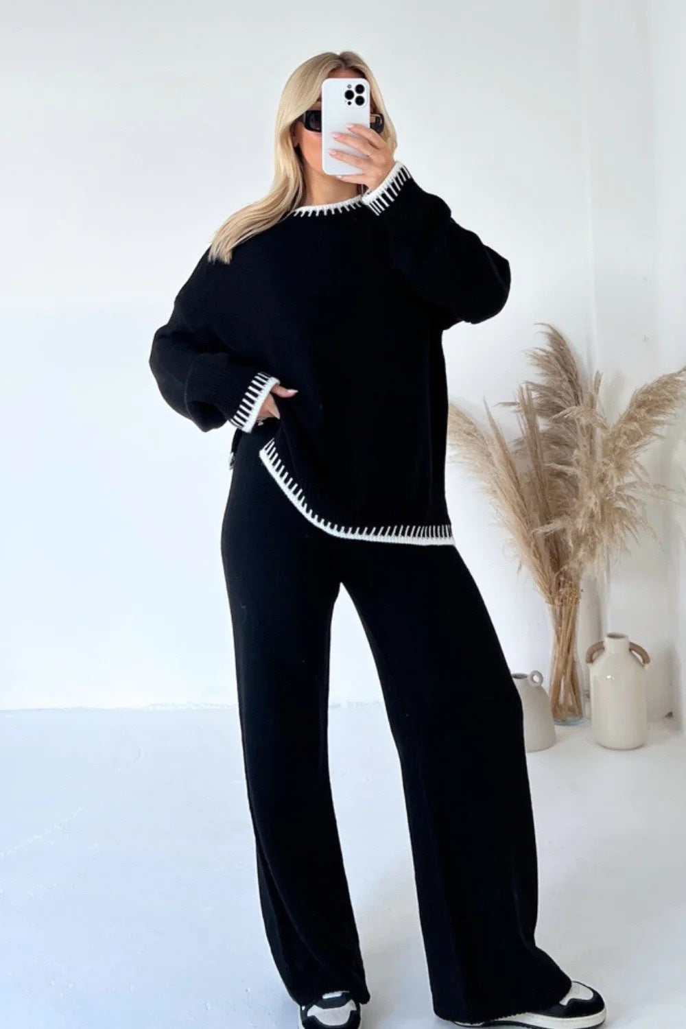 Simple Casual And Relaxed Fit Womens Suit